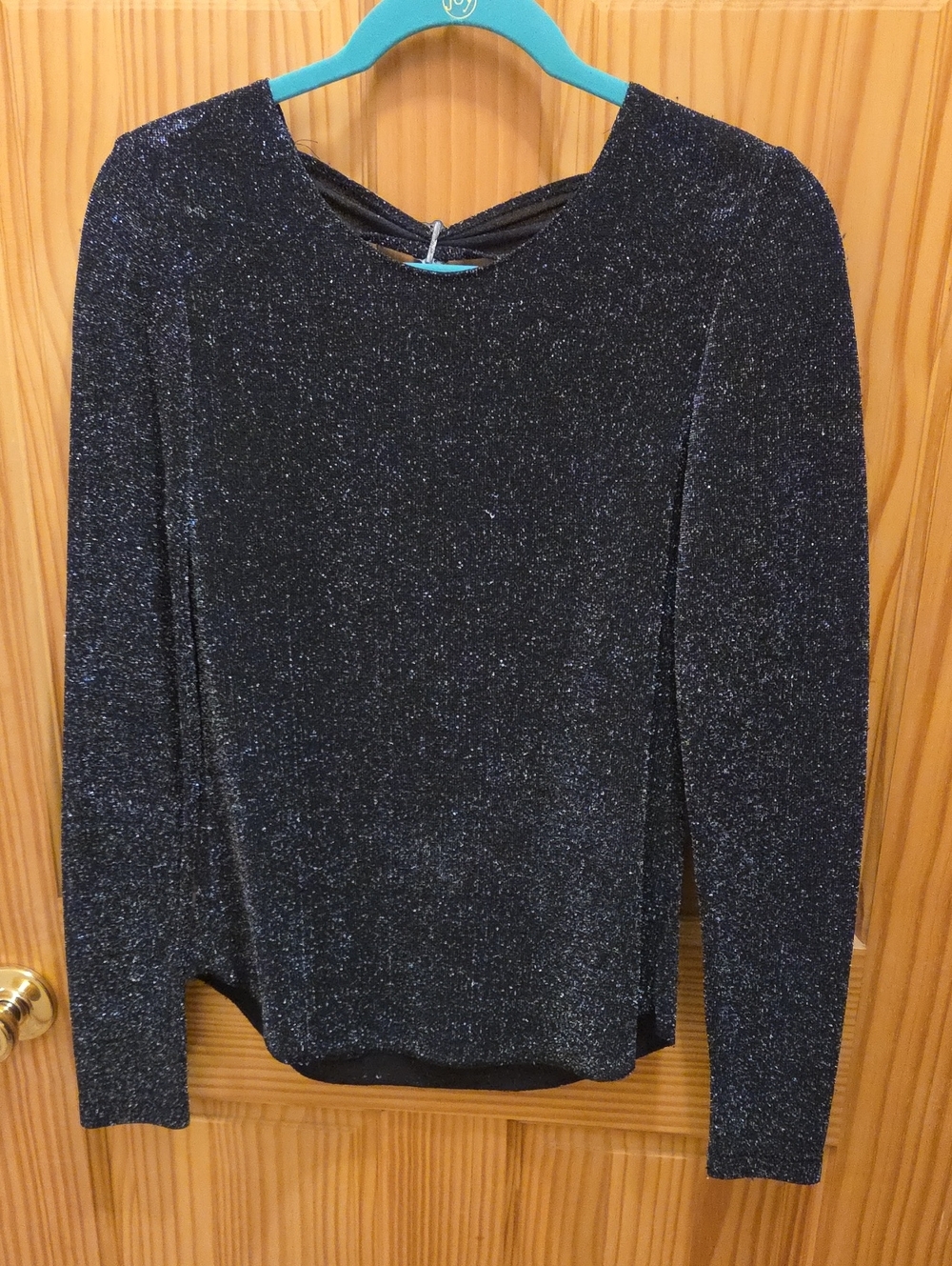 Metallic Sparkle Long-Sleeve Crewneck Top - Black